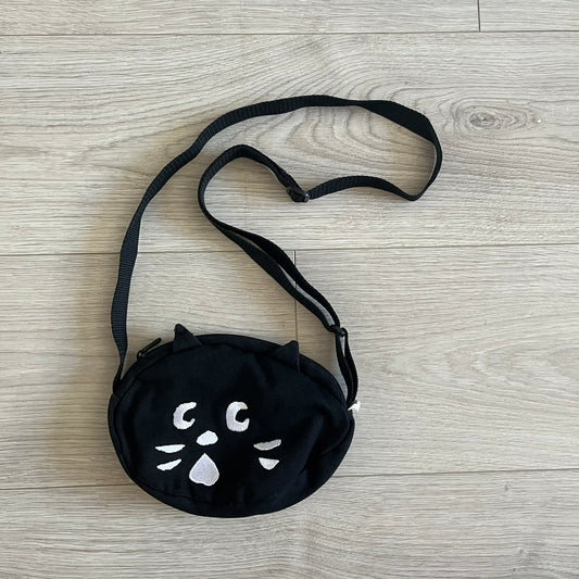 né-net issey miyake small cat bag