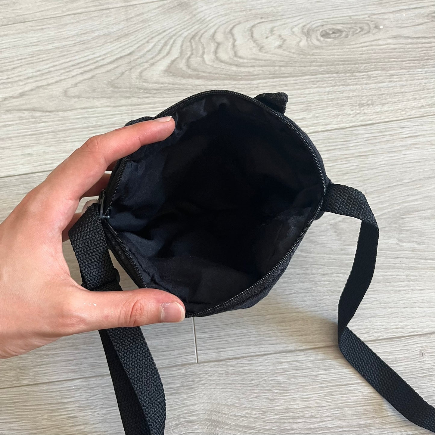 né-net issey miyake small cat bag