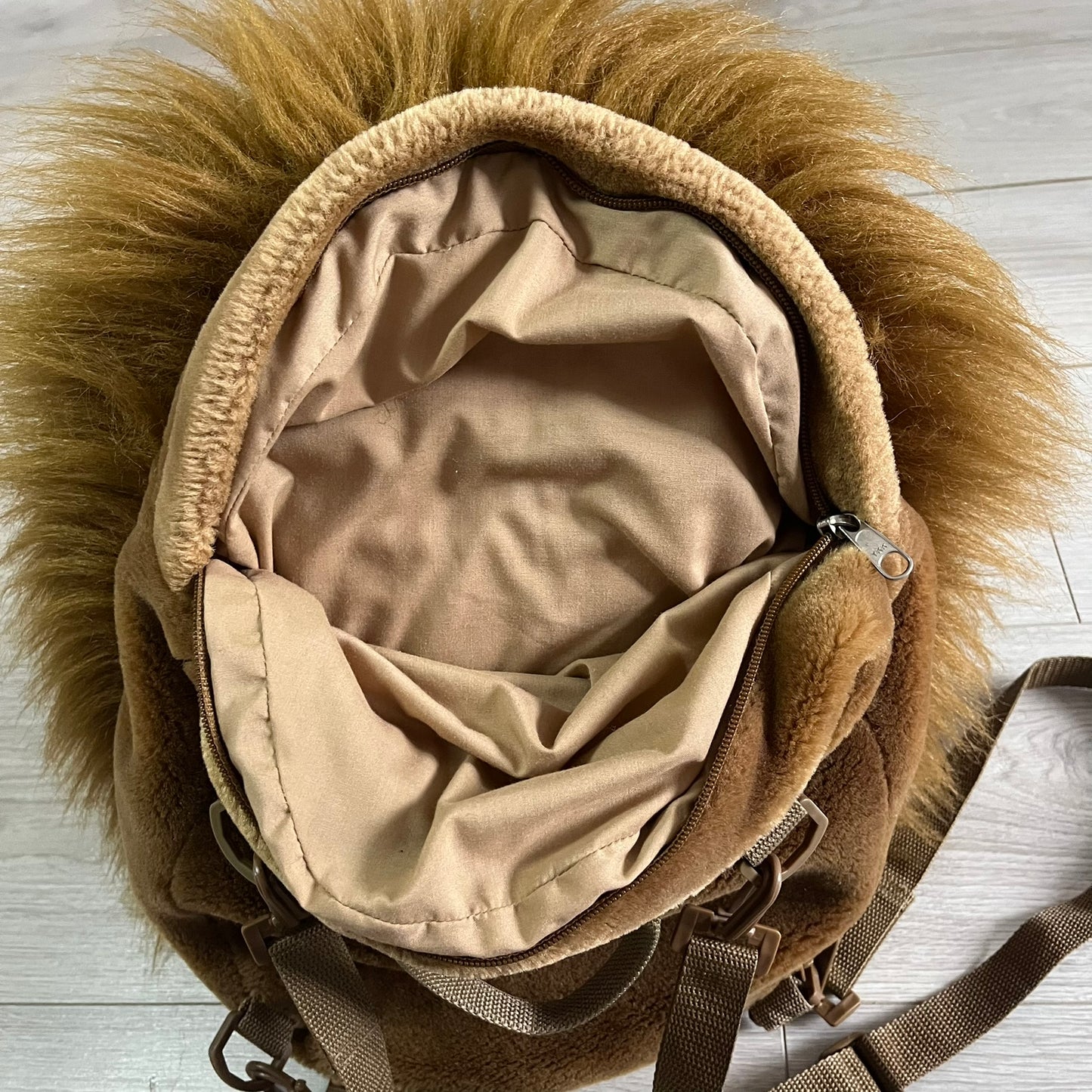 star wars 90's chewbacca head backpack