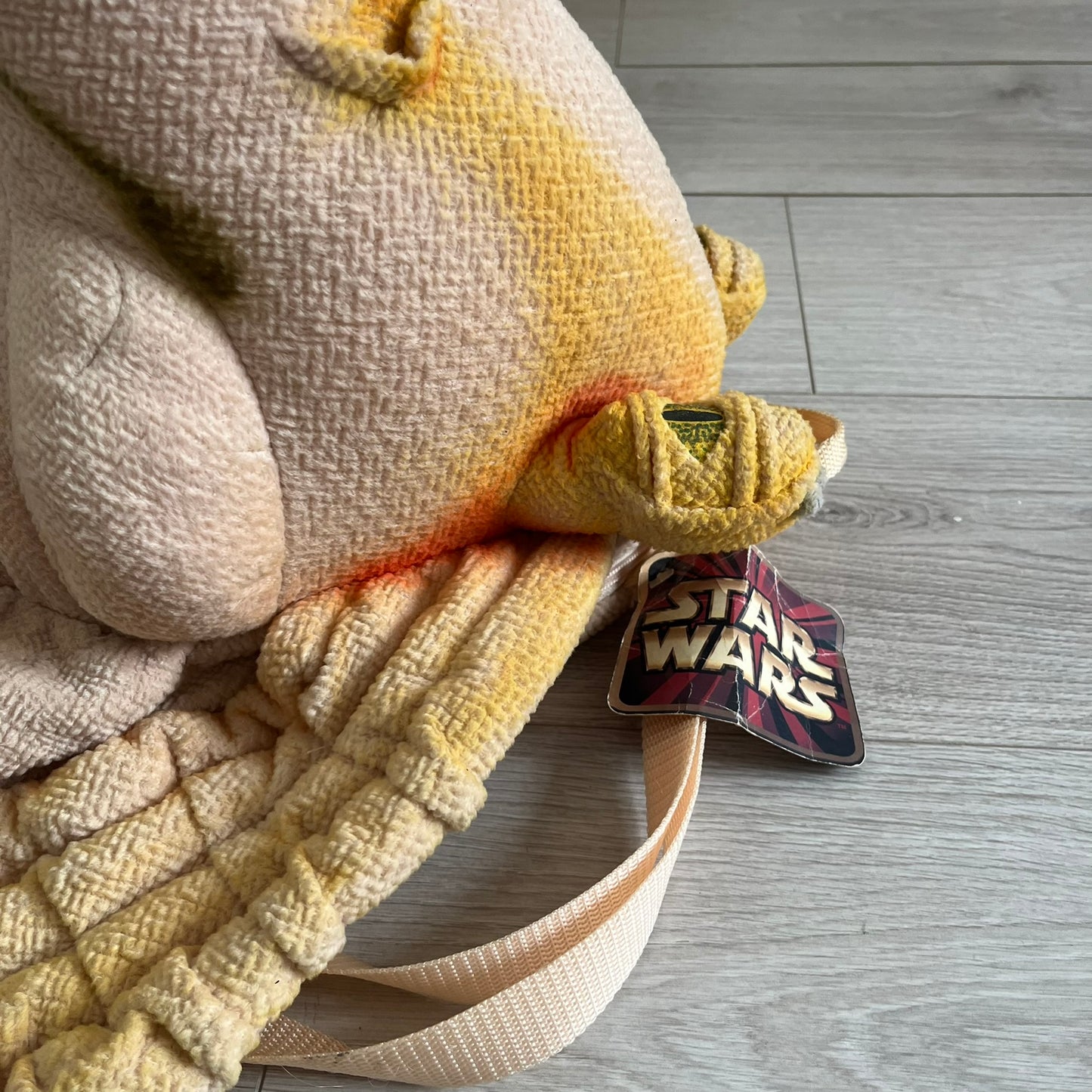 star wars 90's jar jar binks head backpack